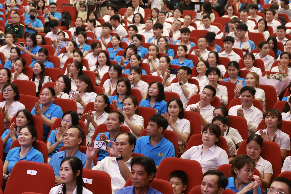 Tôn vinh 10 công nhân Việt Nam tiêu biểu toàn quốc năm 2026