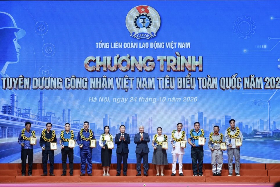 Tôn vinh 10 công nhân Việt Nam tiêu biểu toàn quốc năm 2026