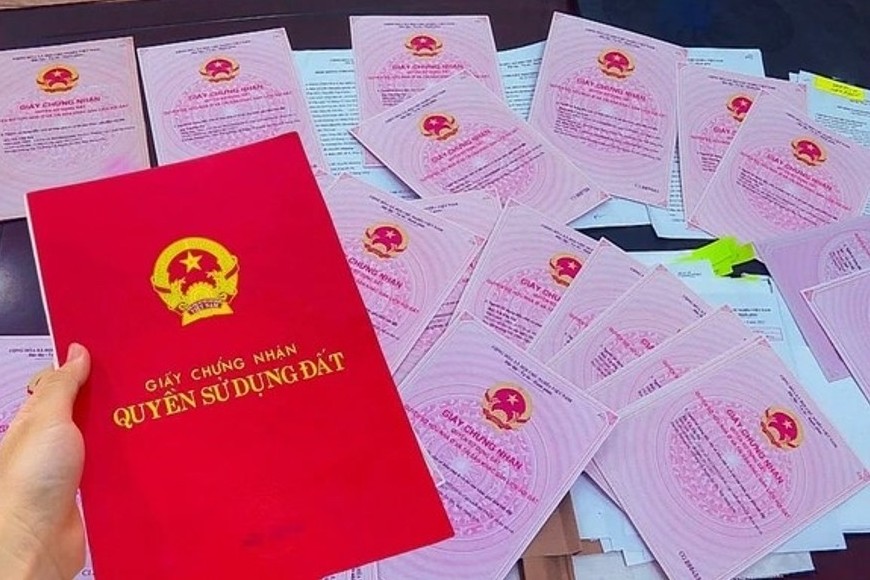 Thu hồi giấy chứng nhận quyền sử dụng đất, quyền sở hữu tài sản gắn liền với đất theo Luật Đất đai năm 2024 - Bất cập và kiến nghị
