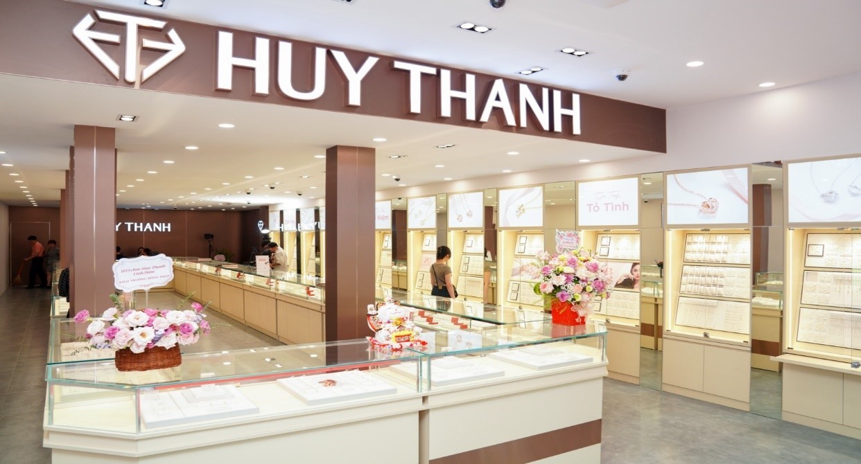 Huy Thanh Jewelry – Doanh nghiệp trẻ với tiềm năng phát triển trong thị trường trang sức vàng