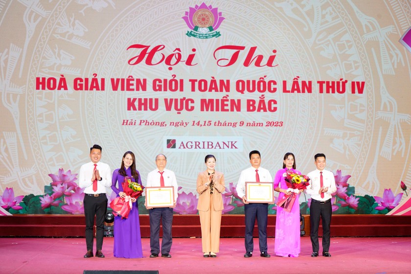 Các giải thưởng phụ tại Hội thi. ảnh 6