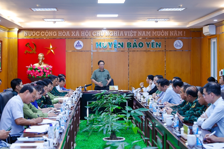 Thủ tướng: 4 mục tiêu và 15 giải pháp cấp bách khắc phục hậu quả mưa lũ tại Lào Cai- Ảnh 1.