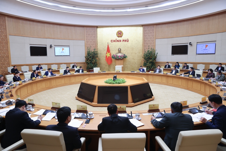 Triển khai các nhiệm vụ, giải pháp để đẩy mạnh phân quyền, phân cấp