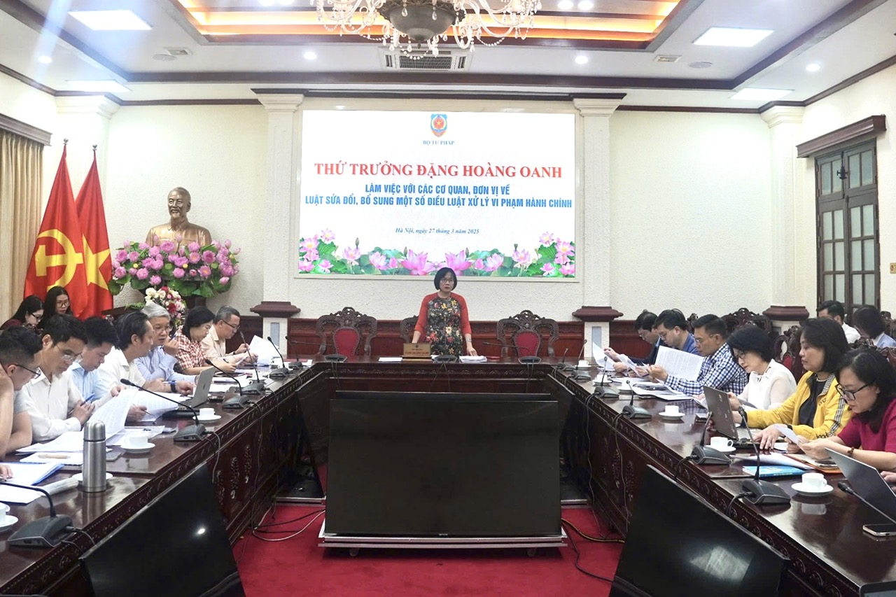 Đơn giản hóa thủ tục trong xử lý vi phạm hành chính, tạo điều kiện thuận lợi cho người dân, doanh nghiệp trong thi hành pháp luật