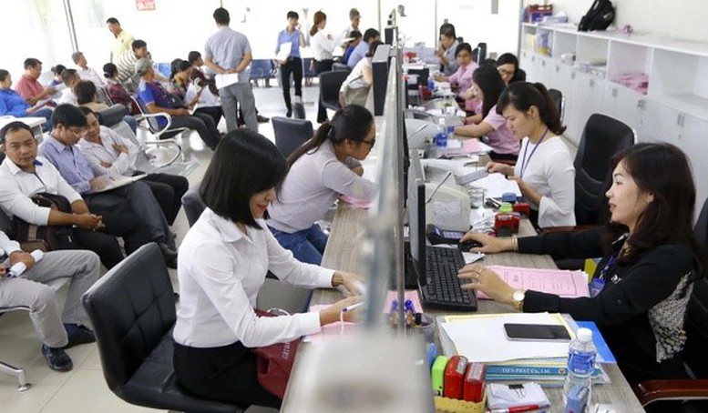 Chính sách, chế độ đối với cán bộ, công chức, viên chức và người lao động trong thực hiện sắp xếp tổ chức bộ máy của hệ thống chính trị