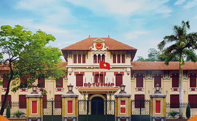 Bộ Tư pháp ban hành Kế hoạch triển khai lấy ý kiến Nhân dân về sửa đổi Hiến pháp, trình Chính phủ chậm nhất ngày 03/6/2025